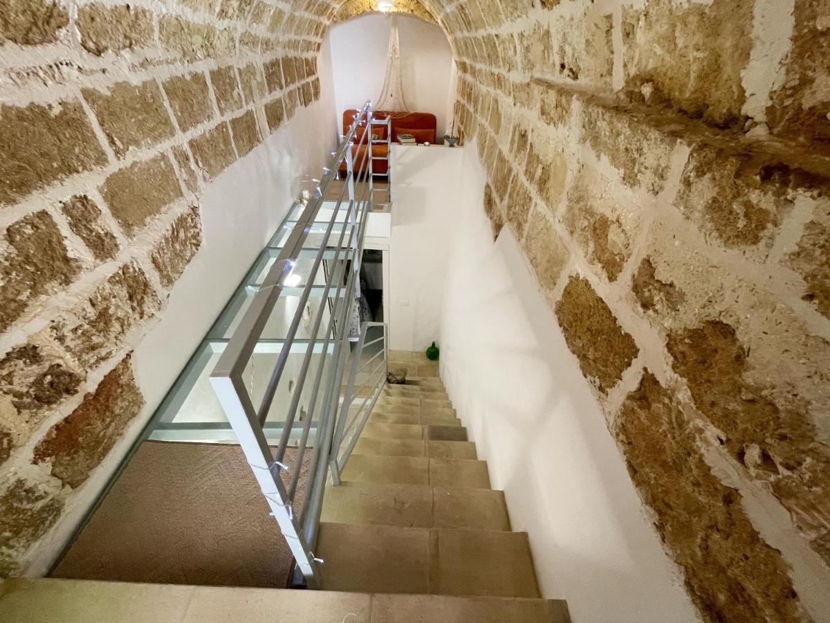 Mediterraneo House- Casa Nel Centro Storico Матино Экстерьер фото